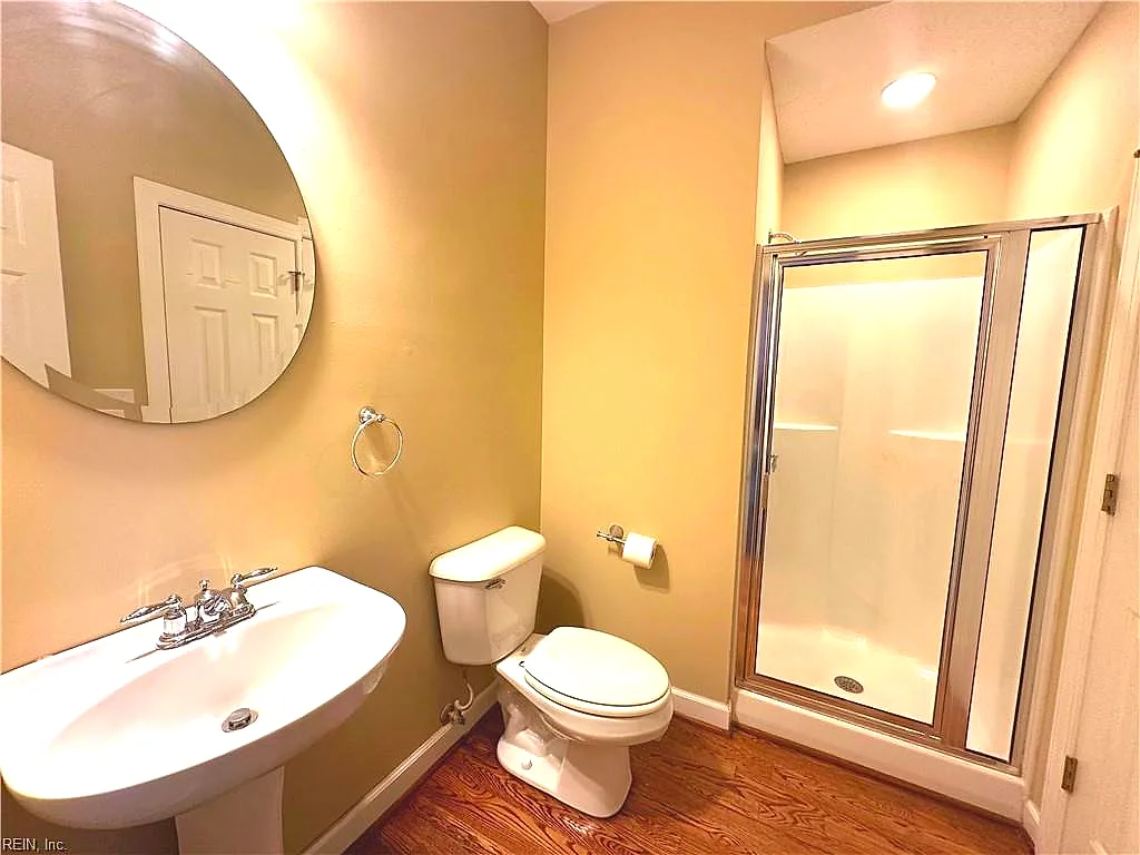 8 Wornom Farm Rd, Poquoson — photo