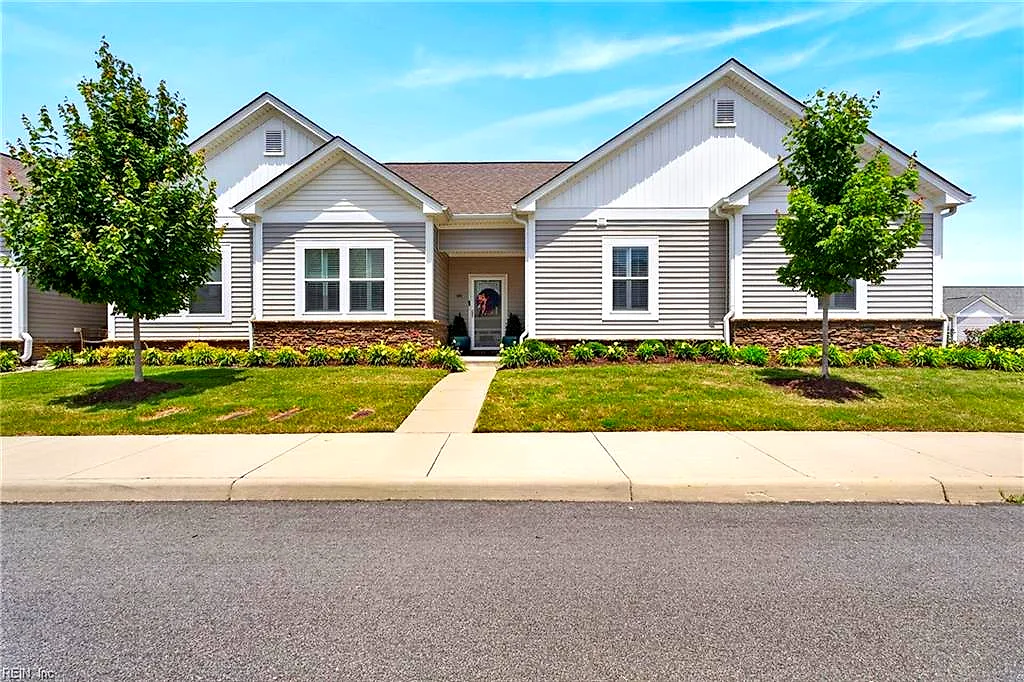 1501 Acadian DR #B, SUFFOLK VA 23434