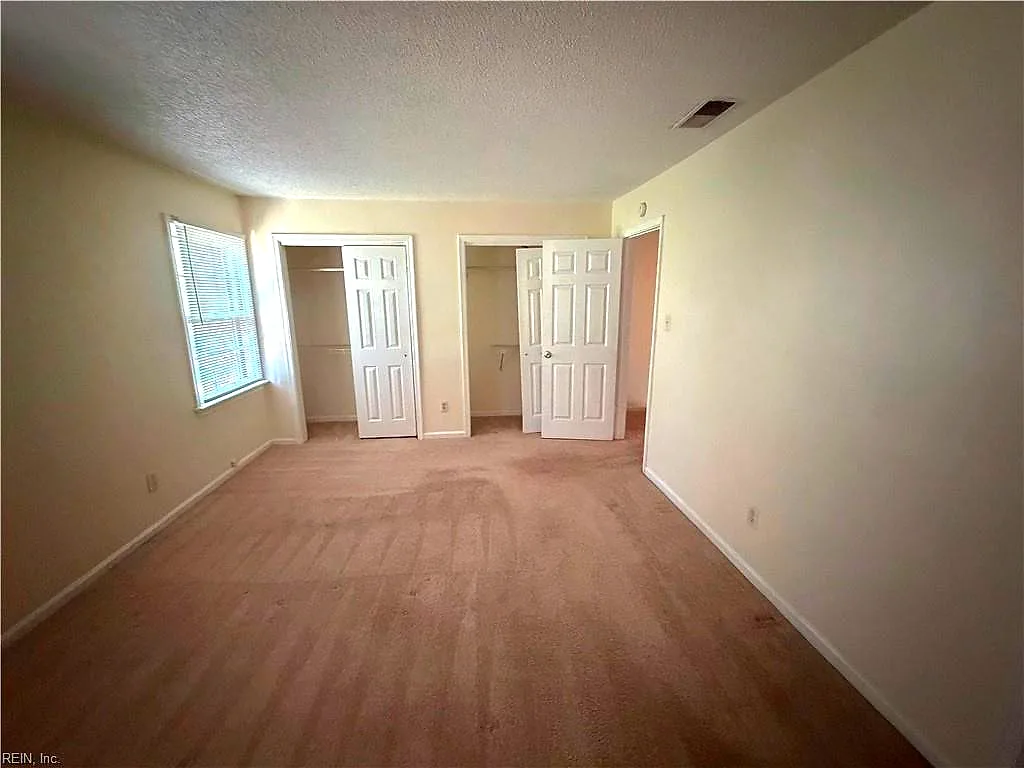 719 Crystal Springs Ct, Virginia Beach — photo