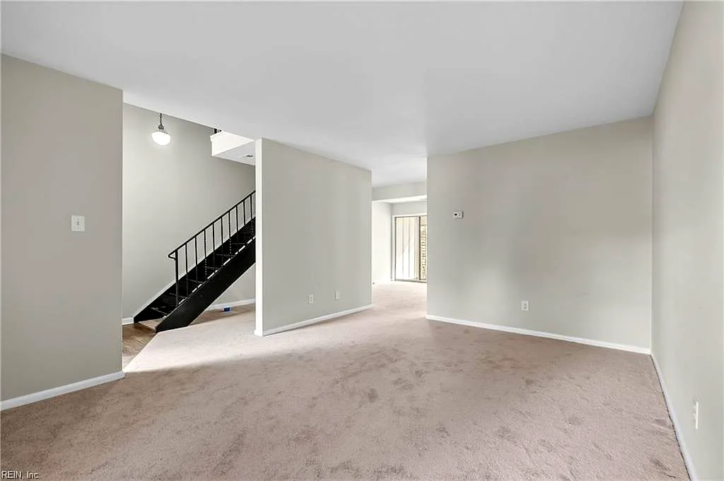 159 S Comanche Cluster, Virginia Beach — photo