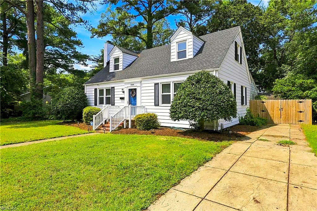 1044 S Lexan CRES, NORFOLK VA 23508
