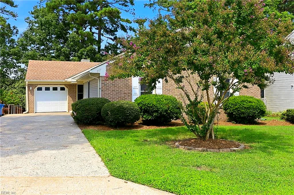847 Weyanoke LN, NEWPORT NEWS VA 23608
