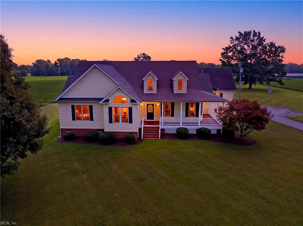 17479 Courthouse HWY, WINDSOR VA 23487