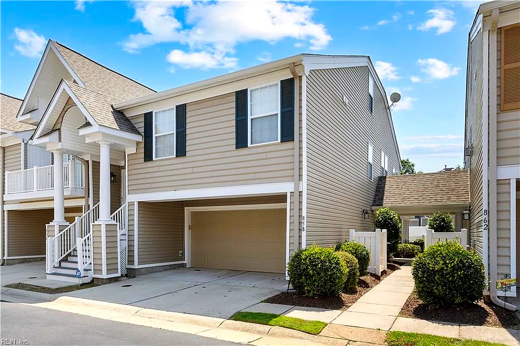 858 Point WAY #Ste, VIRGINIA BEACH VA 23462