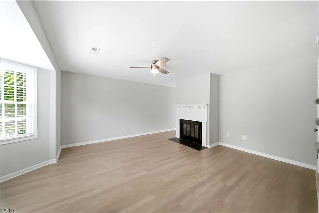 1234 Cedar Mill Sq, Chesapeake — photo