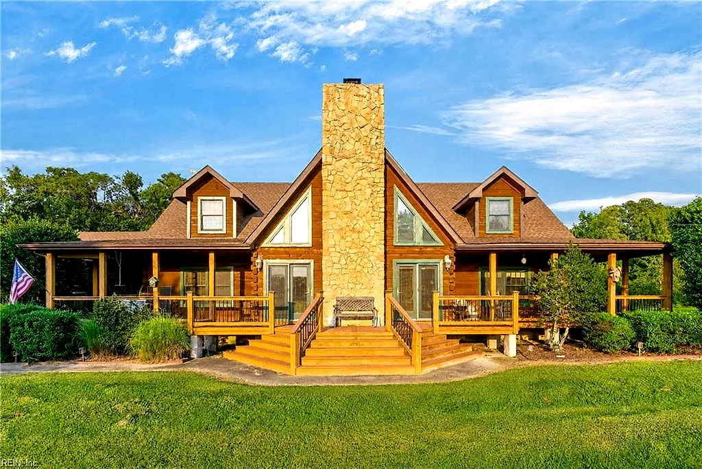 11161 Comet RD, SMITHFIELD VA 23430