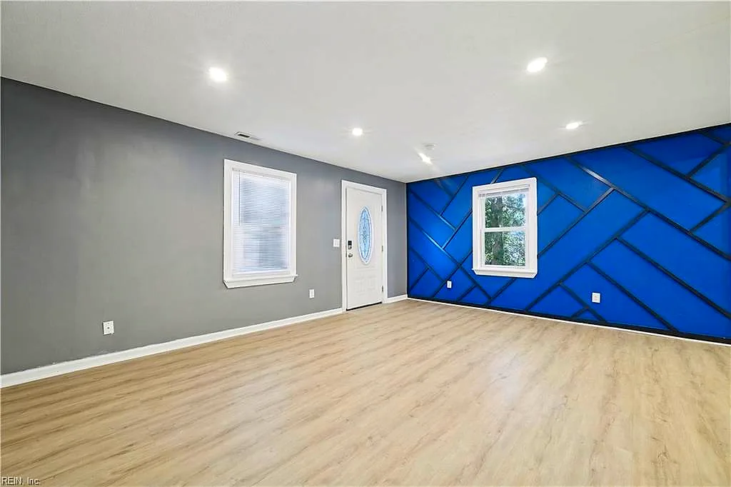 8 Mcdonald Rd, Hampton — photo