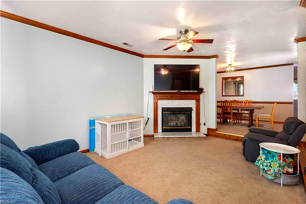 3834 Whitechapel Arch, Chesapeake — photo