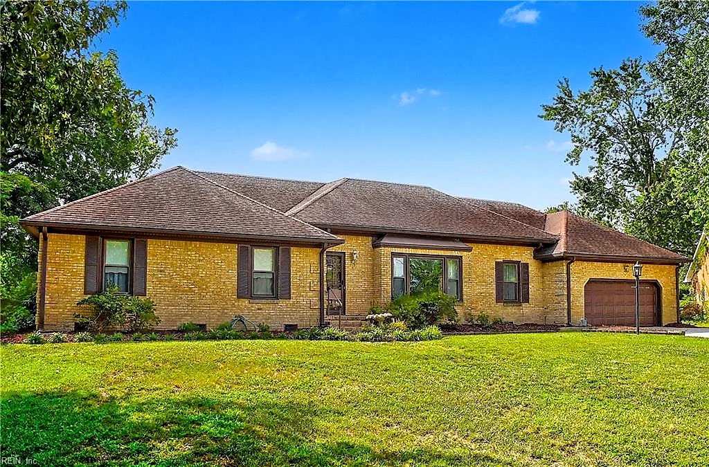636 Basilica CT, VIRGINIA BEACH VA 23464