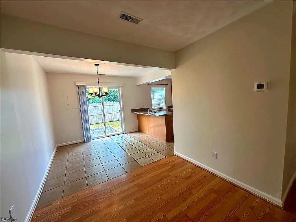 3590 Windmill Dr, Virginia Beach — photo