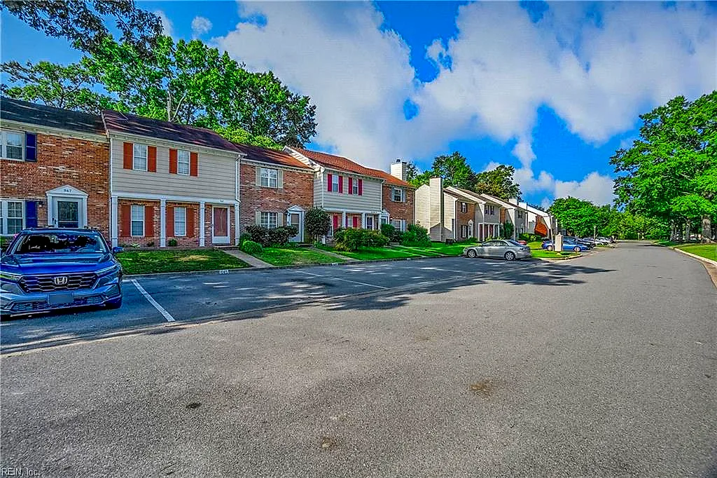 945 Captains Ct, Chesapeake — photo