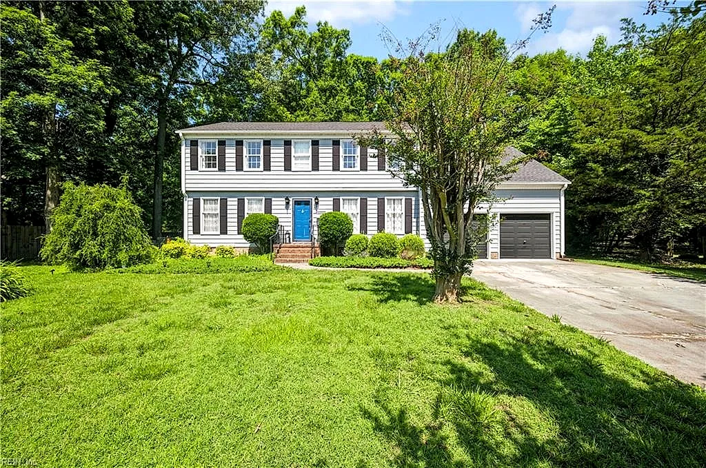 5 Kramer CT, HAMPTON VA 23664