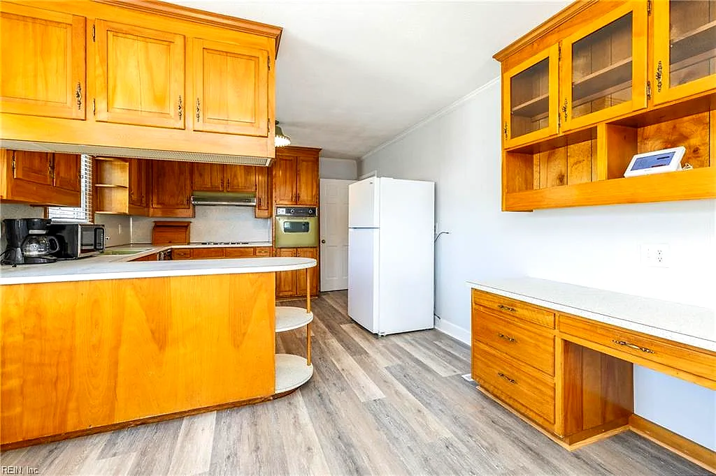 303 Miles Cir, Emporia — photo