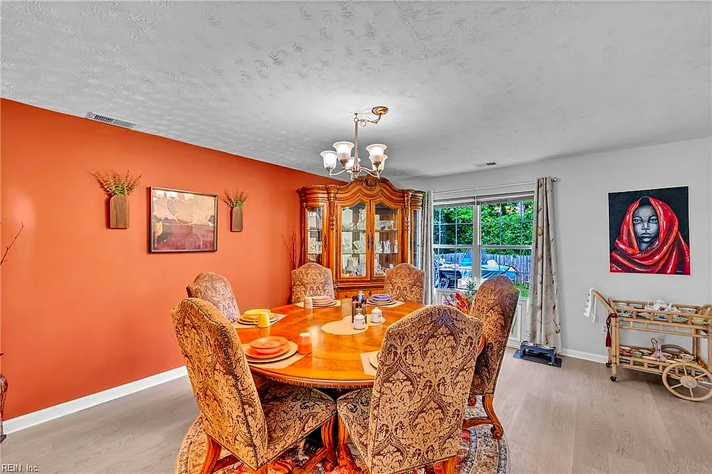 1303 Wolftrap Ct, Newport News — photo