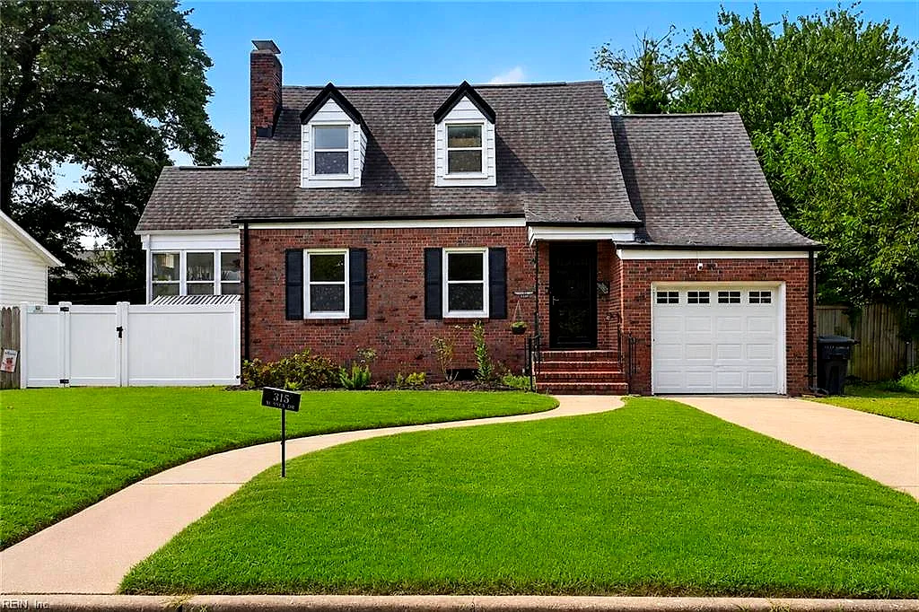 315 Sussex DR, PORTSMOUTH VA 23707