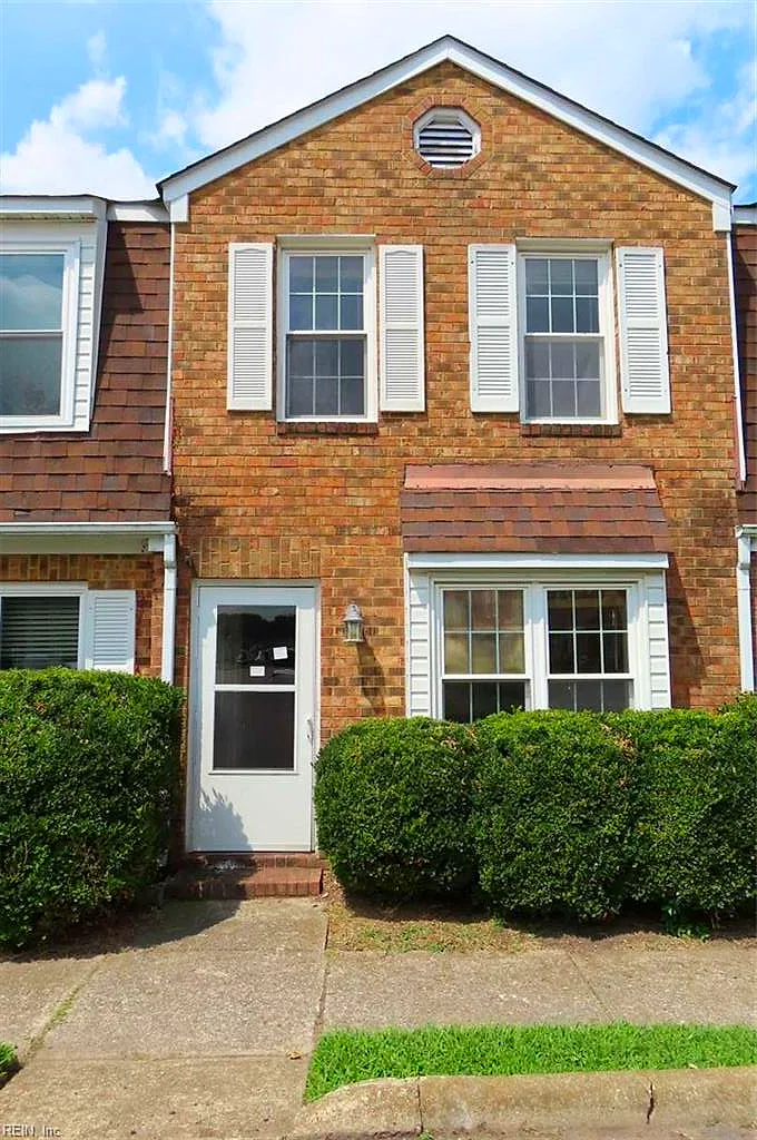 2712 Conrad AVE #3, CHESAPEAKE VA 23323