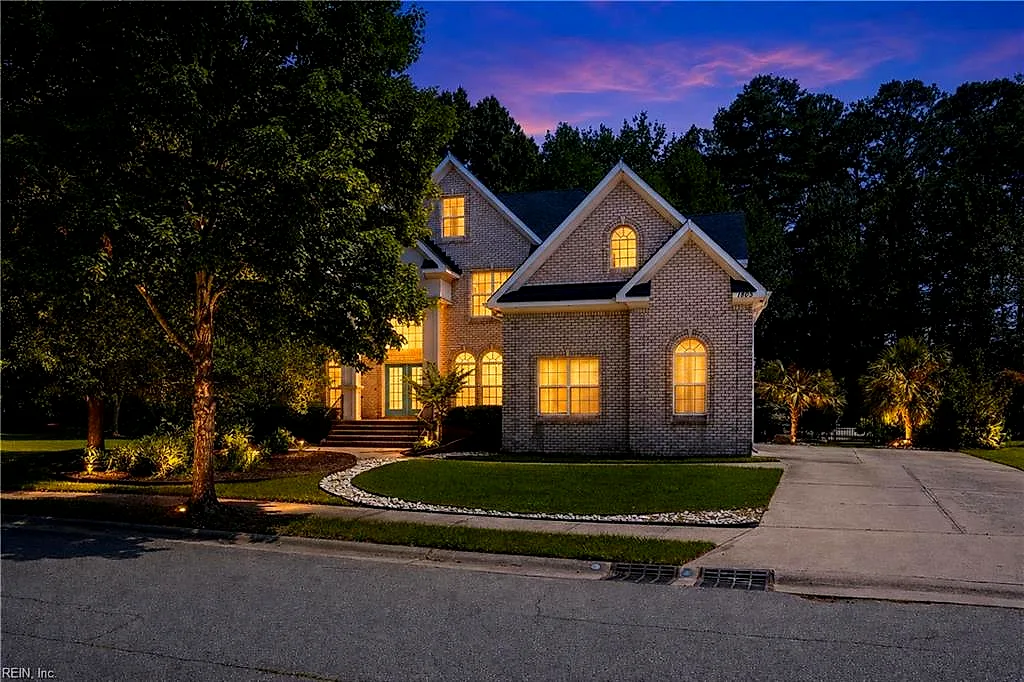1805 Rein LN, VIRGINIA BEACH VA 23456
