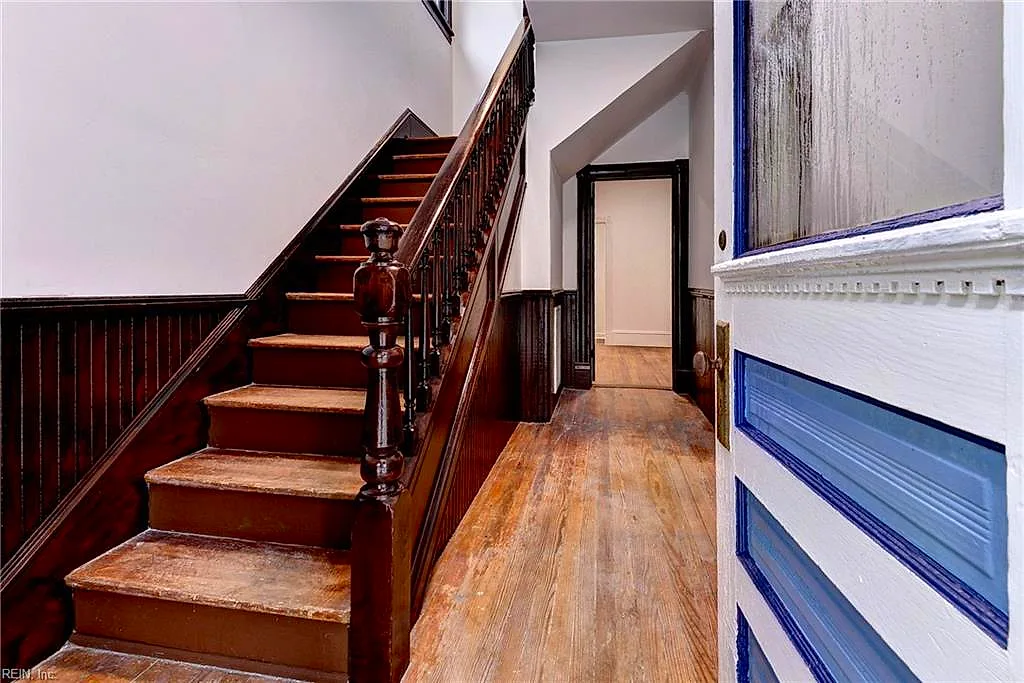 110 Peninsula St, Williamsburg — photo