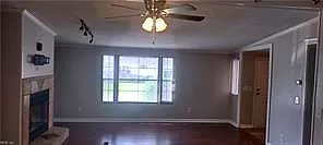 314 Cattail Ln, Yorktown — photo
