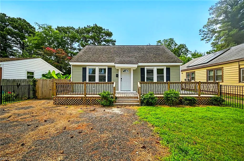 21 Appomattox AVE, PORTSMOUTH VA 23702