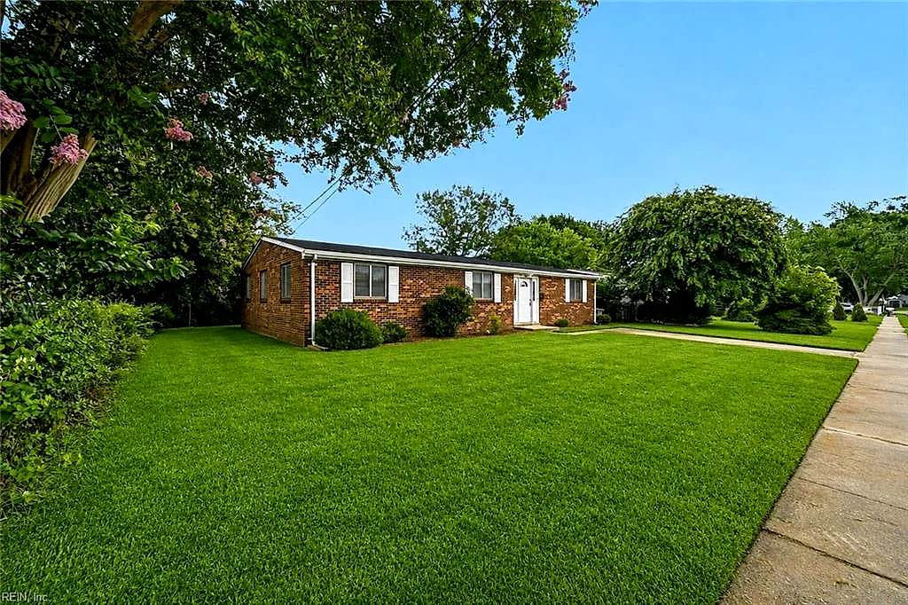 1908 Demetro Dr, Hampton — photo