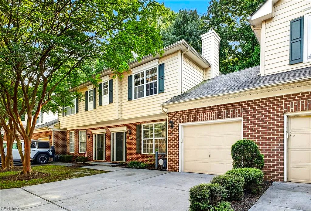 5877 Echingham DR, VIRGINIA BEACH VA 23464