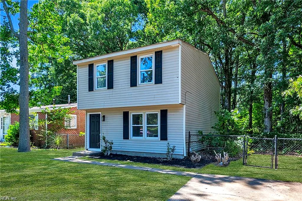 2319 Andrews Boulevard BLVD, HAMPTON VA 23663