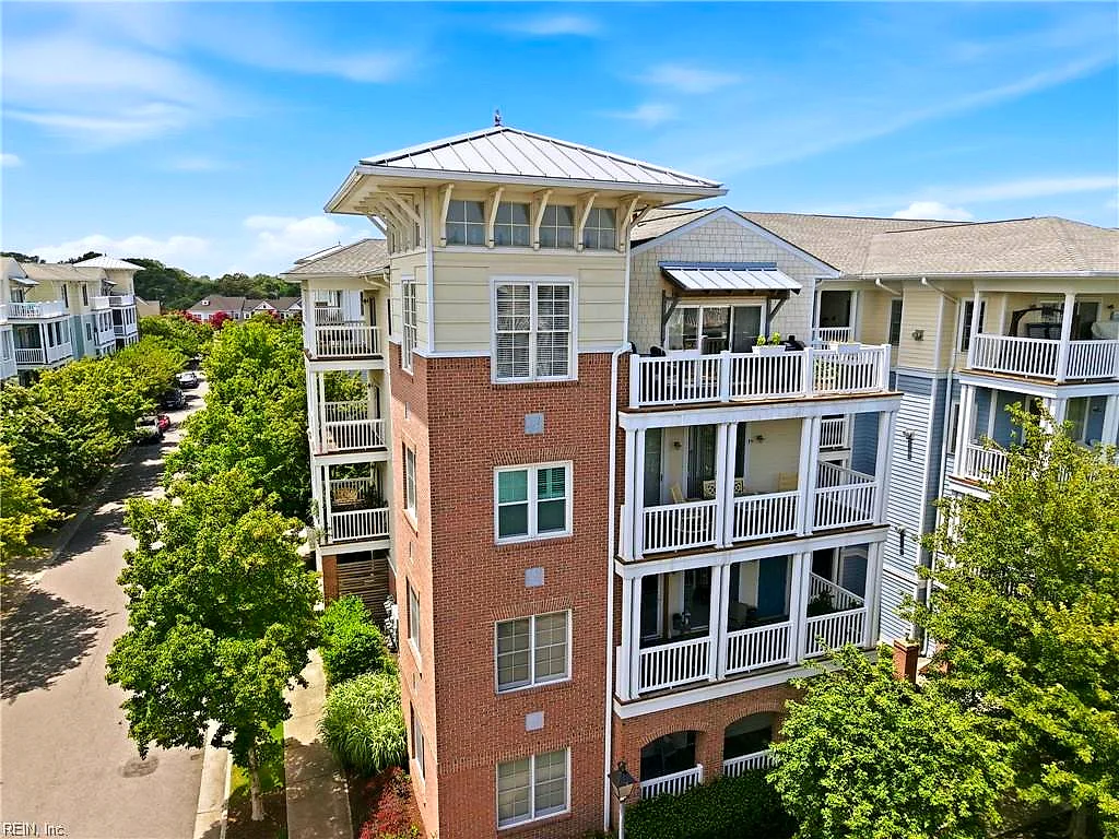 8305 N View Boulevard NONE, NORFOLK VA 23518