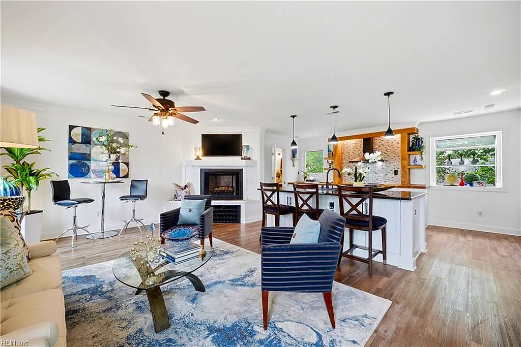 1262 W Ocean AVE #7, NORFOLK VA 23503