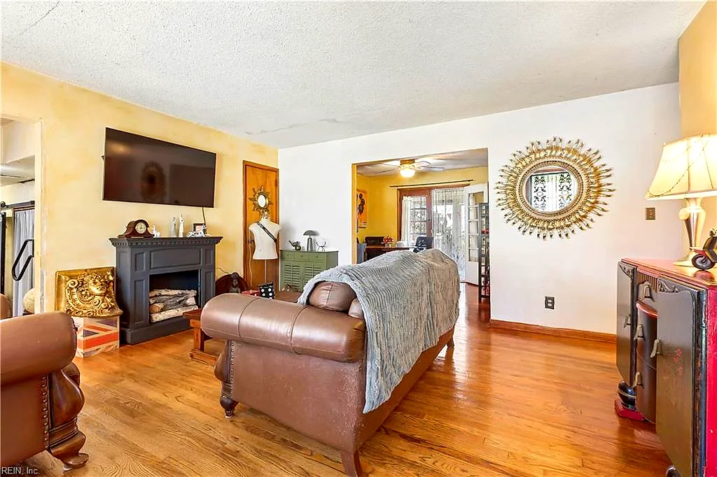 2403 Kennon Ave, Norfolk — photo