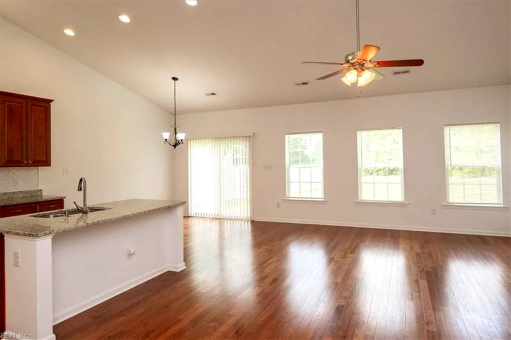5836 Yellow Jasmine Ter, Providence Forge — photo