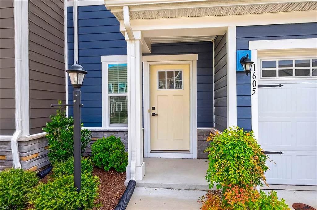1605 Redwing Arch, Chesapeake — photo