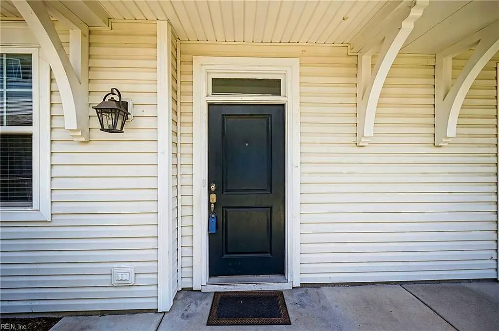 4261 Turnworth Arch, Virginia Beach — photo