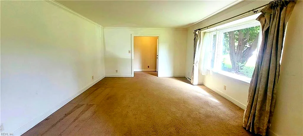 4904 Manor Ave, Portsmouth — photo