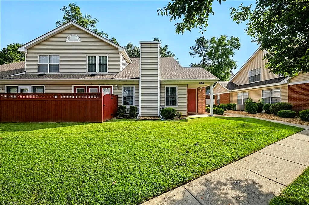 880 Miller Creek Ln, Newport News — photo