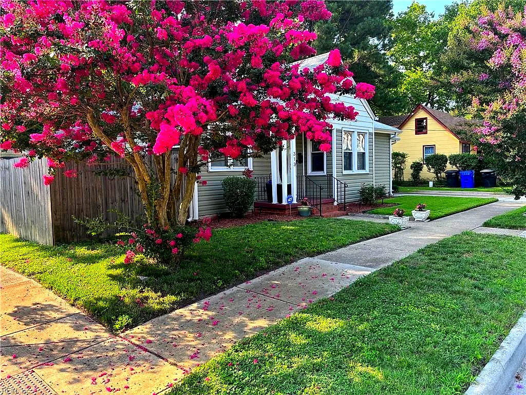 313 Constitution Ave, Portsmouth — photo
