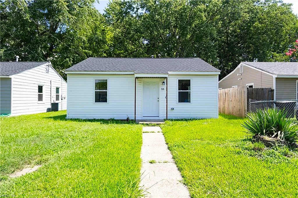 55 Phelps Cir #Cir, Hampton — photo