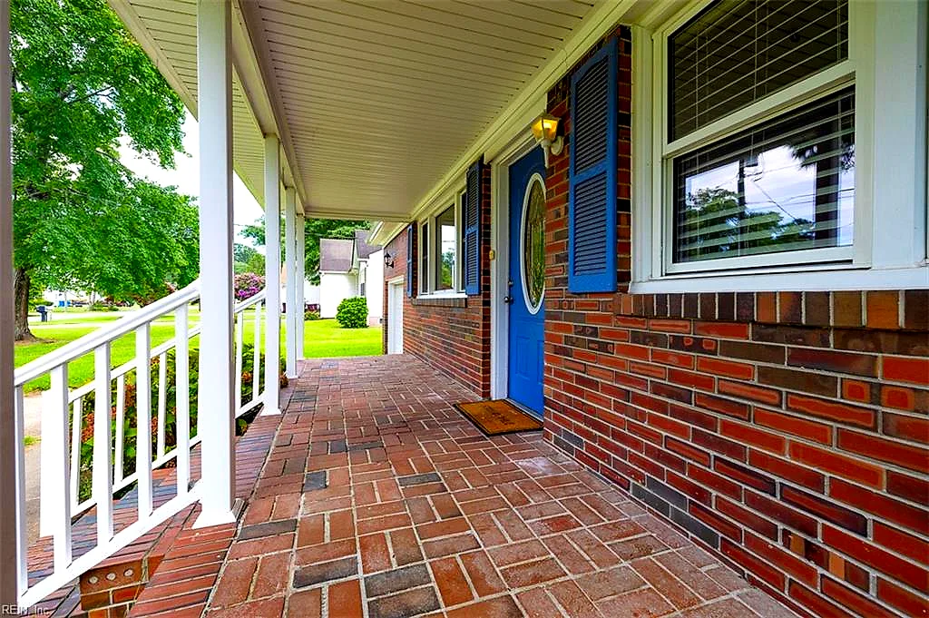 1104 Washington Dr, Chesapeake — photo