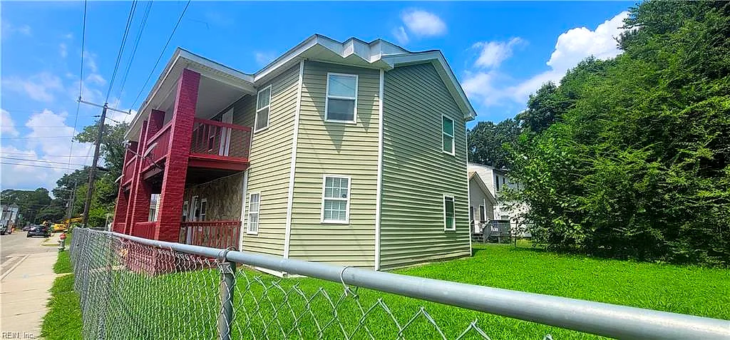 1022 Duke St, Portsmouth — photo