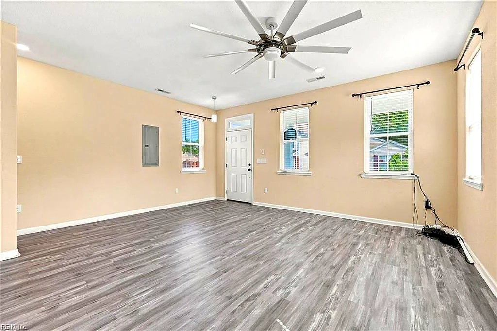 945 Gordon Ave, Norfolk — photo