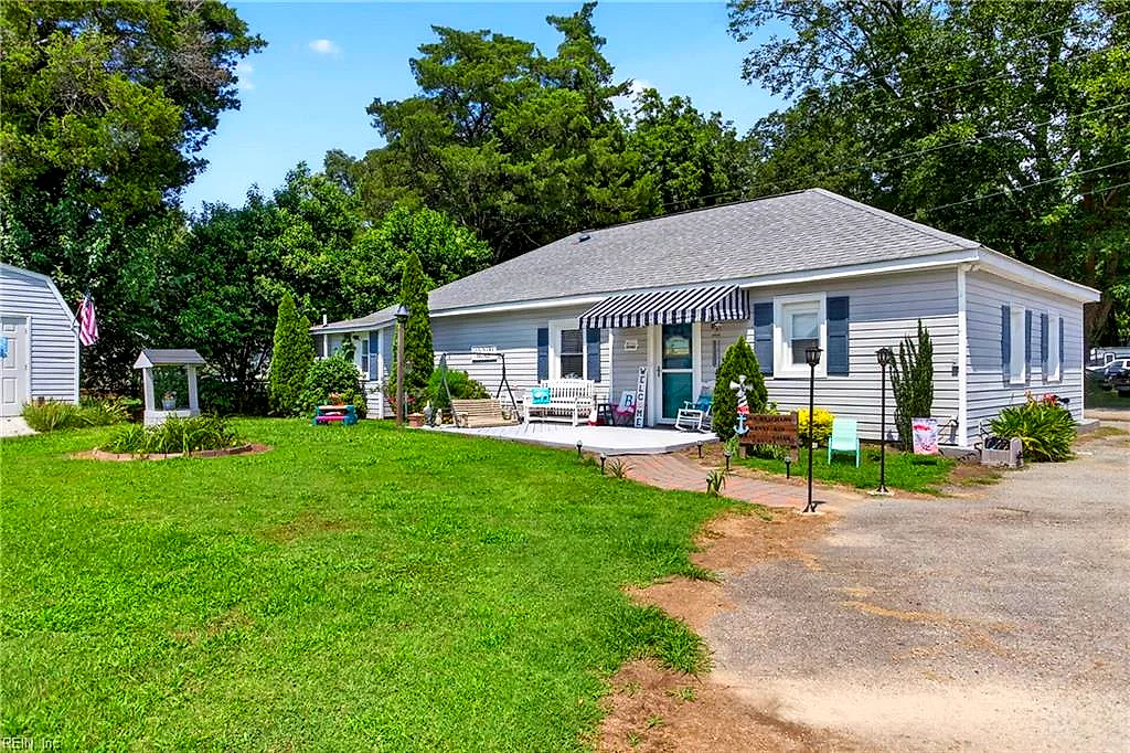 21147 Rescue RD, CARROLLTON VA 23314