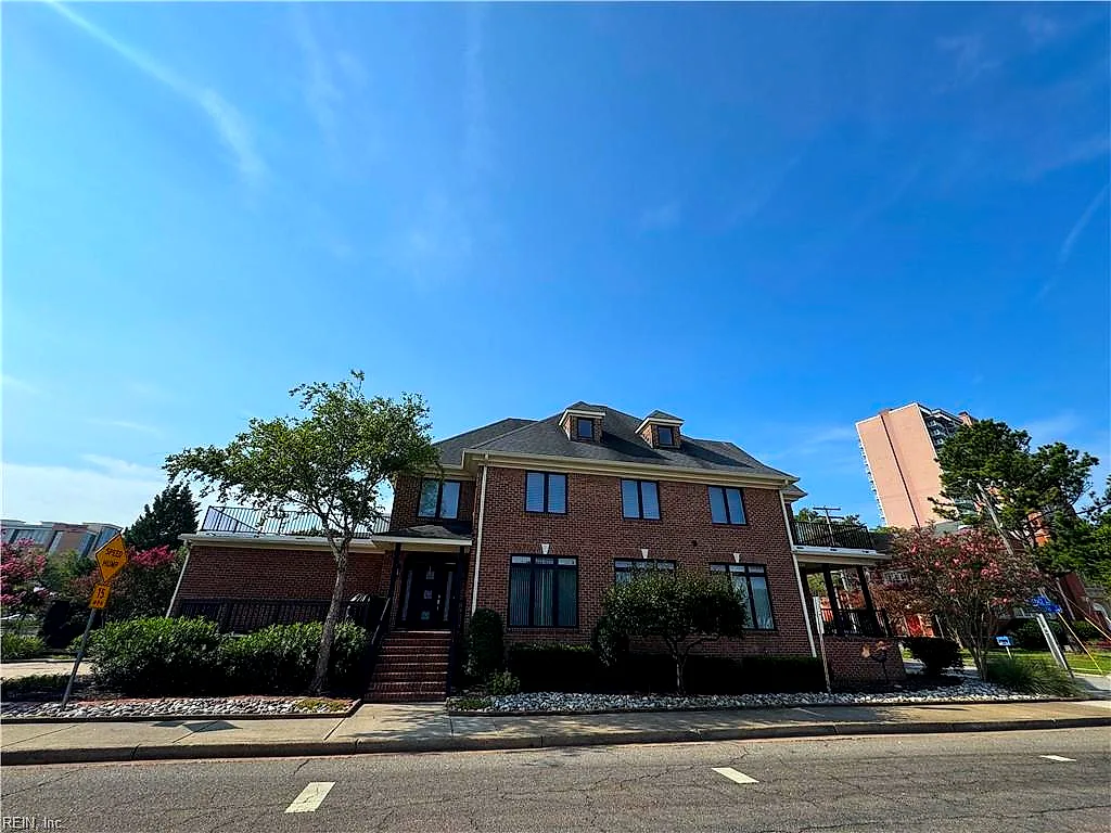 744 Yarmouth St, Norfolk — photo
