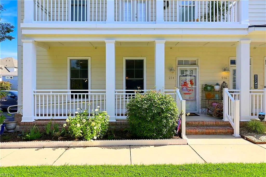 214 S 2nd ST #C, HAMPTON VA 23664