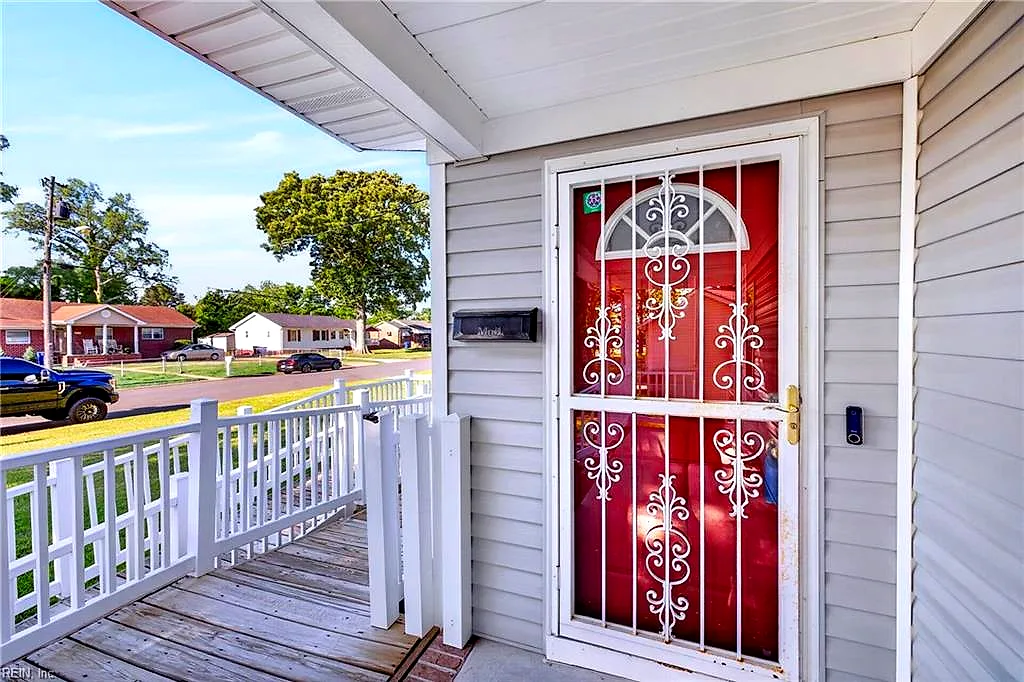 802 Hancock Ave, Portsmouth — photo
