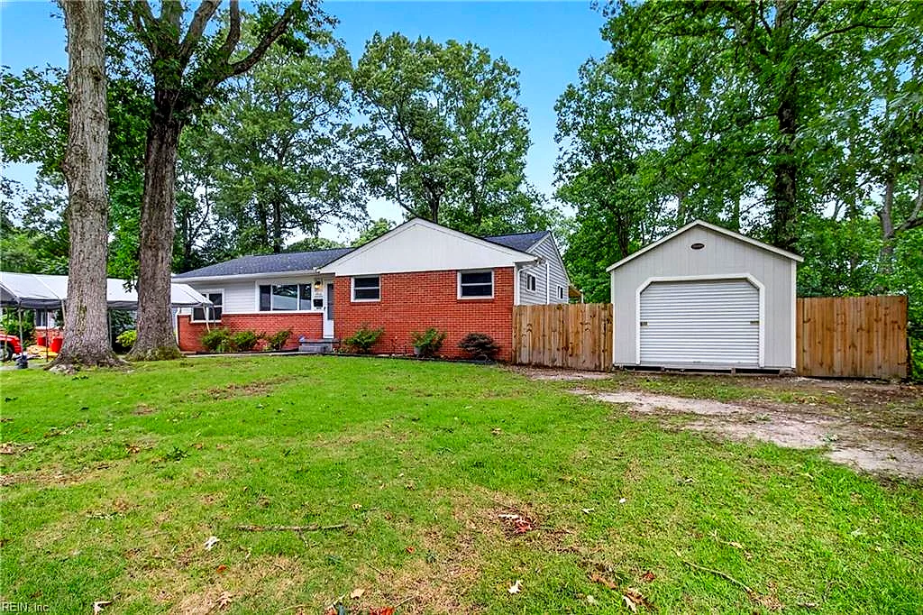 4936 Floral ST, VIRGINIA BEACH VA 23462