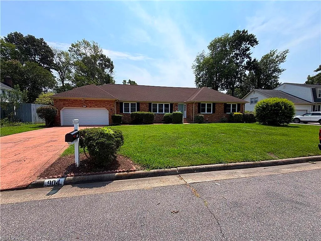 904 Stockbridge Dr, Virginia Beach — photo