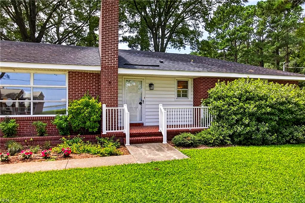 4644 River Shore Rd, Portsmouth — photo
