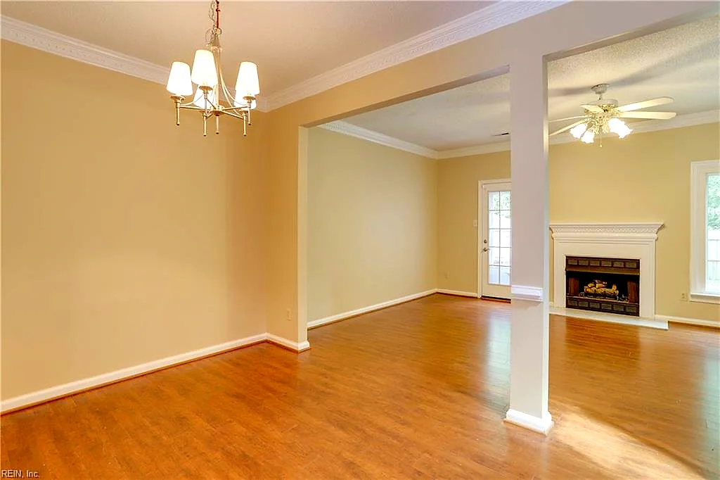 771 Creekside Cres, Chesapeake — photo