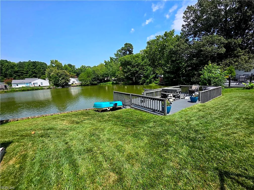 6 Waterview Pt, Hampton — photo