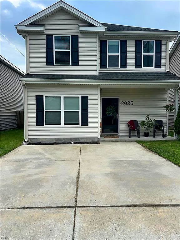 2025 English AVE, CHESAPEAKE VA 23320
